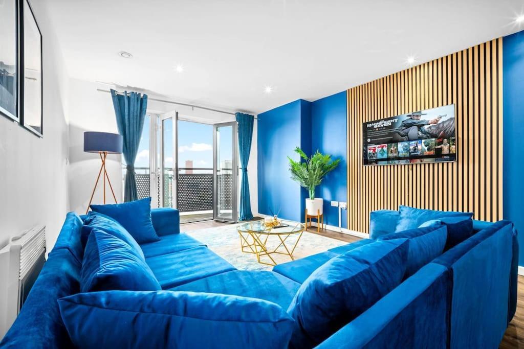 ברמינגהאם Spacious 2 Bed Apt B'Ham Cc With Parking Sleeps 7 מראה חיצוני תמונה